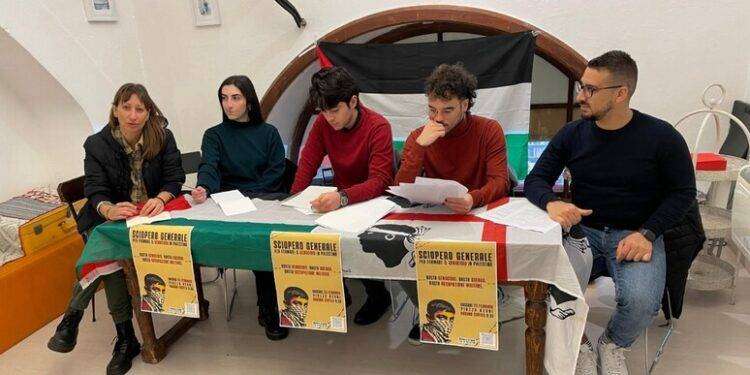 Sassari in piazza per chiedere cessate il fuoco in Palestina