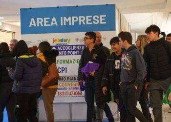 Tappa a Nuoro per il Job day, oltre 1.800 colloqui di lavoro