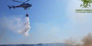 Bando per elicotteri antincendio deserto ‘presto una nuova gara’