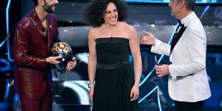 Federica Brignone: ‘Io prima sciatrice all’Ariston’, polemica per il mancato saluto a Goggia