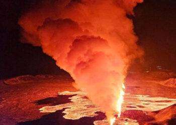 Nuova eruzione in Islanda, intere città senza acqua