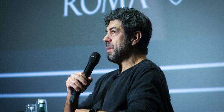 Favino agli studenti, ‘la vostra voce vale’