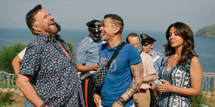 Arriva il 7 marzo Un altro ferragosto, il nuovo film di Virzì