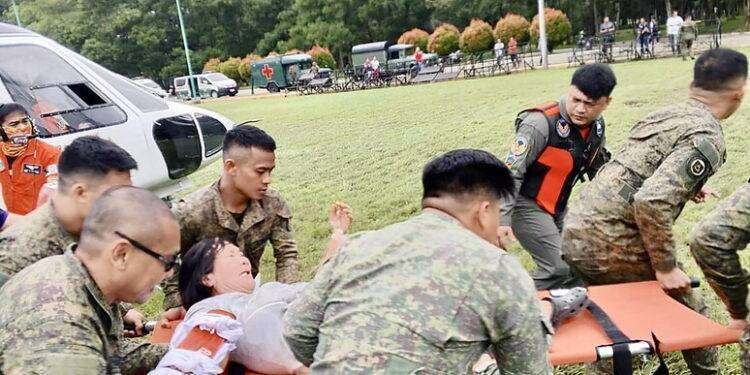 Filippine: frana su Mindanao, bimba ritrovata viva dopo 60 ore