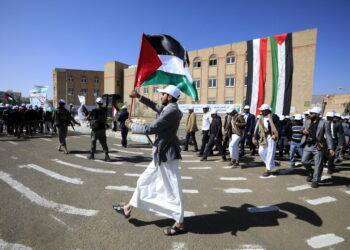 Houthi, ‘bandite dal Mar Rosso le navi Israele, Usa e Gb’