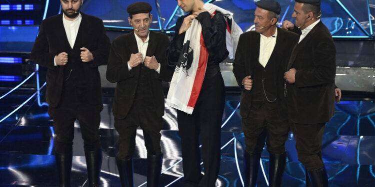 Mahmood, dedico canzone alla Sardegna e a mia madre