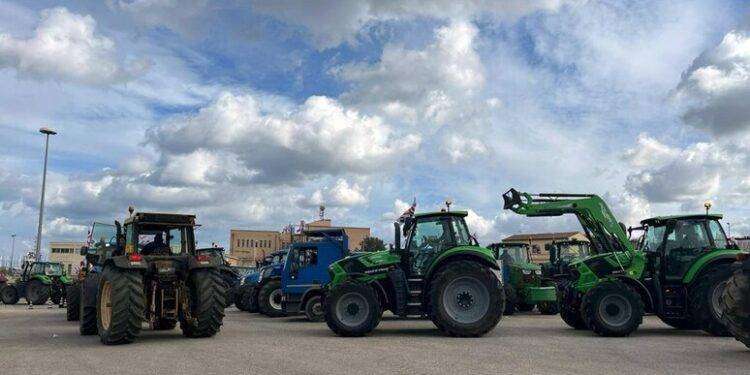 Protesta trattori, presidio a Sassari, ‘avanti sino a Bruxelles’