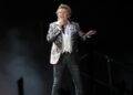 Rod Stewart vende la sua musica per 100 milioni di dollari