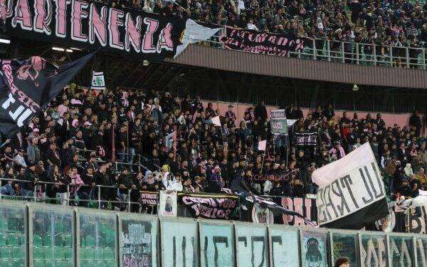Palermo-Bari: tensione alta tra settore ospiti e curva sud
