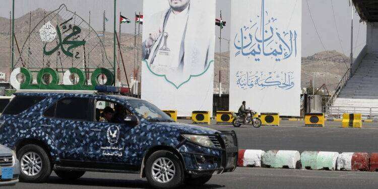 Yemen, Houthi designano ufficialmente Usa e Uk come paesi nemici