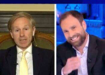 E’ sempre Cartabianca, Cappellini ride e Orsini lo insulta: “Cretino, vai a fare il pagliaccio a Repubblica”