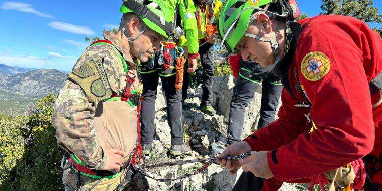 Baunei, gli artificieri fanno brillare un residuato bellico risalente al secondo conflitto mondiale