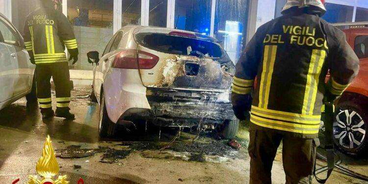 Olbia. Ancora un’auto in fiamme nella notte
