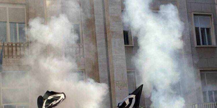 Scuola, il Blocco Studentesco in sit-in al Dettori di Cagliari