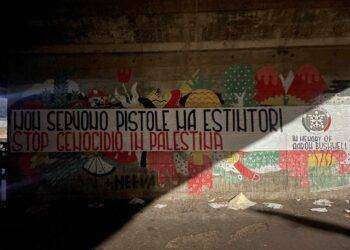 CasaPound, striscioni in tutta Italia in memoria del militare immolatosi a Washington contro massacro a Gaza