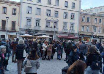 Salis: il padre: “E’ agitata, non tira buona aria”