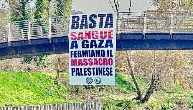 Palestina, Indipendenza e Area Rieti, blitz contro il genocidio a Gaza