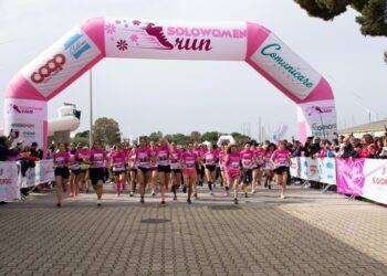 Claudia Pinna vince la SoloWomenRun 2024 a Cagliari