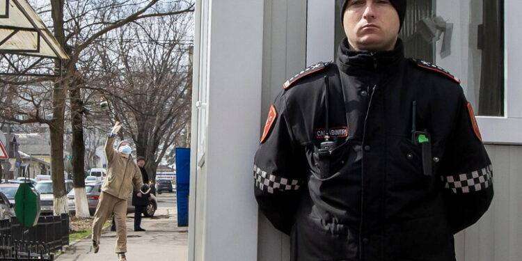 Due molotov contro l’ambasciata russa in Moldavia