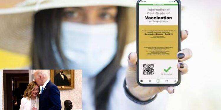 Green pass globale dell’Oms: prima l’allarme, poi il governo Meloni fa retromarcia ma non basta