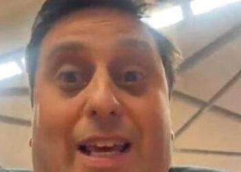 ‘Non posso parlare’, David Parenzo contestato alla Sapienza