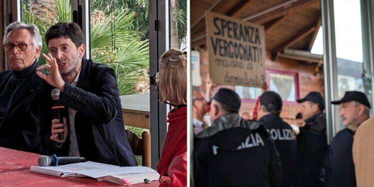 San Benedetto, tensioni alla presentazione del libro dell’ex ministro Speranza