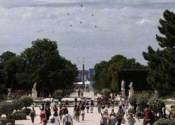 Parigi 2024: fiamma olimpica sarà nel giardino delle Tuileries