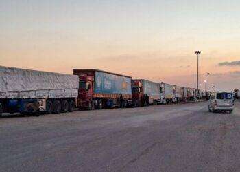 Gaza, media: 12 morti in raid Israele su persone in attesa aiuti