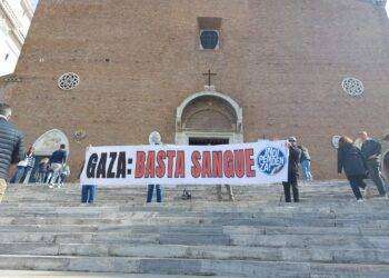 Palestina, Alemanno: “Basta sangue”, flash mob di Indipendenza