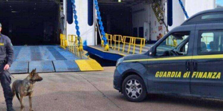 Sette kg di cocaina in auto, trafficante arrestato a Olbia