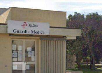 Senza stipendio da mesi, ‘chiudo l’ambulatorio medico’