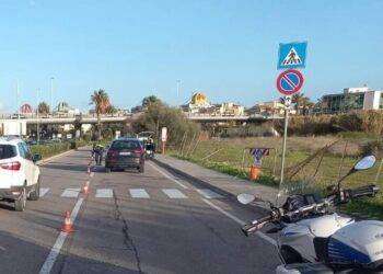 Donna investita sulle strisce a Cagliari, è grave