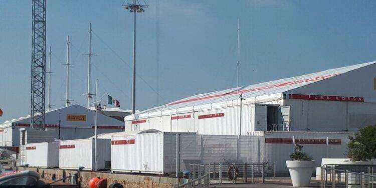 Coppa America: il varo della nuova Luna Rossa Ac75 il 13 aprile