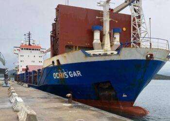 Carenze sulla sicurezza, motonave bloccata in porto a Olbia