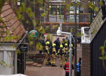 Terrore in Olanda, diverse persone prese in ostaggio in un caffè