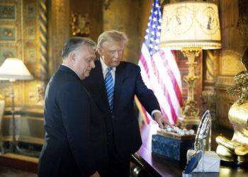 Orban, ‘presidente Trump, portaci la pace’