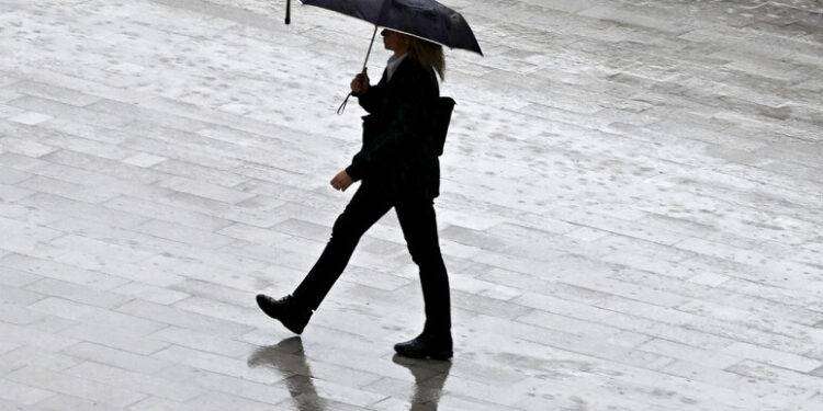 Ancora pioggia e neve in settimana, maltempo anche nel weekend