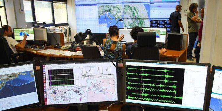 Terremoti: forte scossa 4.7 in Friuli Venezia Giulia, epicentro nel Pordenonese