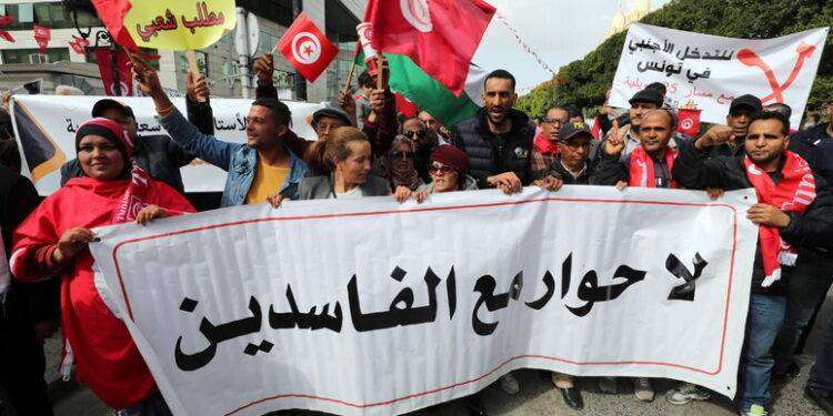 Tunisia: Festa indipendenza, grazia per oltre 1.400 detenuti