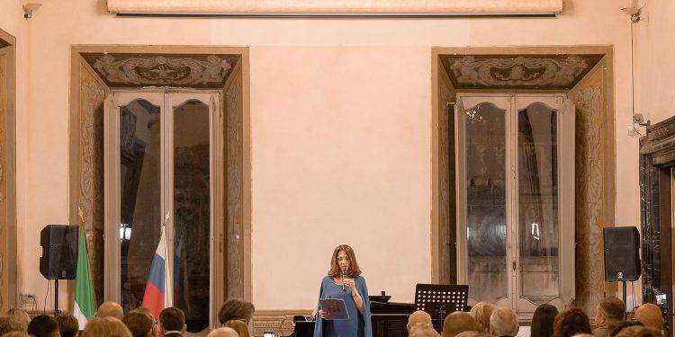 Inaugurata mostra del Museo Nazionale Russo della Musica dedicata al 220° anniversario della nascita di Michail Glinka