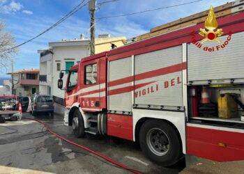 Incendio in una abitazione di Cala Gonone, ustionato il proprietario
