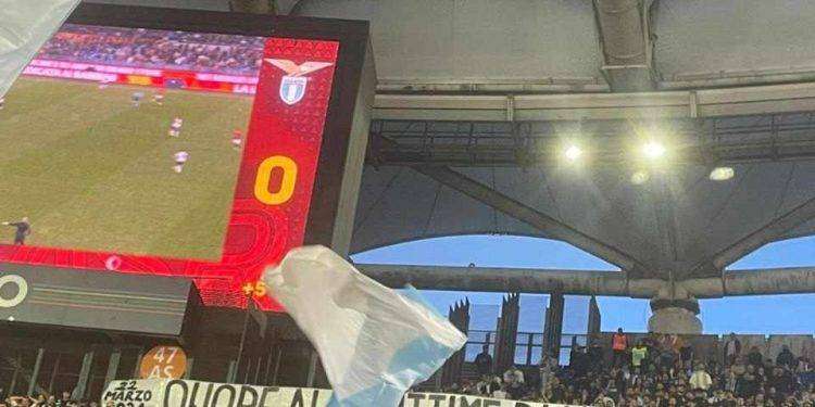 Gli ultras laziali solidali con i russi dopo l’attentato