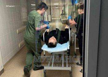 Russia, il governatore della regione di Murmansk accoltellato in strada