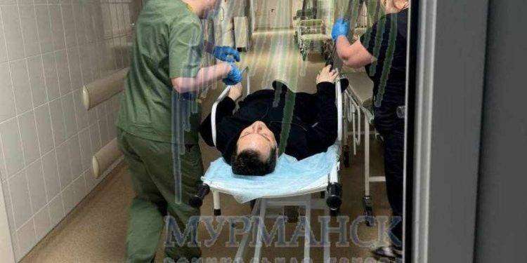 Russia, il governatore della regione di Murmansk accoltellato in strada