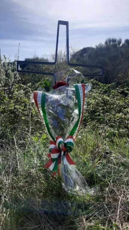 Siena, Casa Pound ricorda 5 militi della RSI infoibati in Val D’Orcia