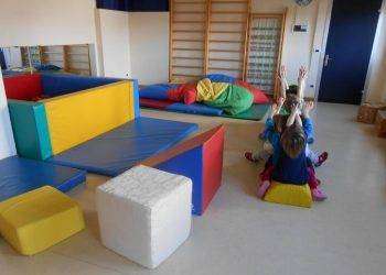 Bimbi maltrattati in asilo nido, arrestata maestra