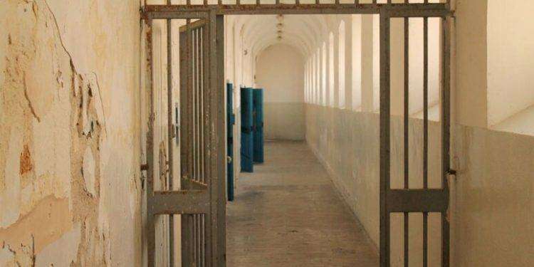 30 suicidi in carcere in Italia nel 2024, flash mob a Cagliari