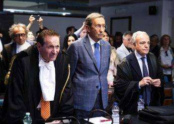 Fini condannato a 2 anni e 8 mesi. Casa a Montecarlo, 5 anni a Elisabetta Tulliani