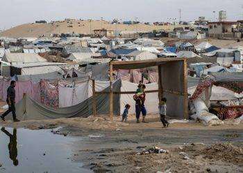 Al Jazeera, almeno 27 palestinesi morti in raid del regime israeliano su Gaza