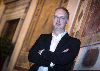 Stop allo scrittore Antonio Scurati su Rai3, stasera era previsto un monologo sul 25 aprile